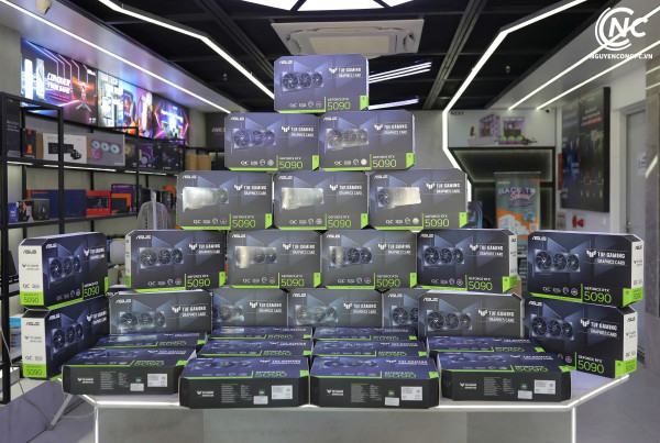 Card màn hình Asus TUF Gaming GeForce RTX 5090 OC 32GB GDDR7