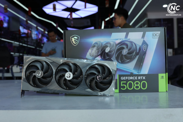 Card màn hình MSI RTX 5080 GAMING TRIO OC 16G