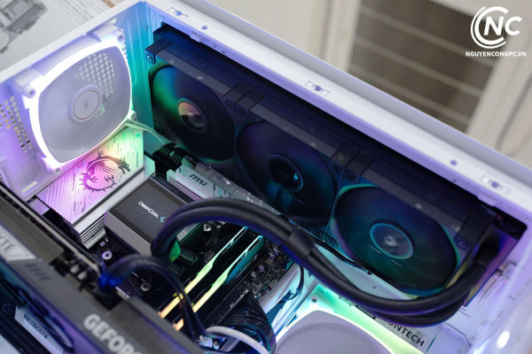 Card màn hình Gigabyte GeForce RTX 5080 WINDFORCE OC 16G