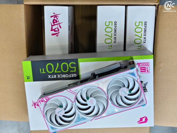 Card màn hình Colorful iGame GeForce RTX 5070 Ti Ultra W OC 16GB-V