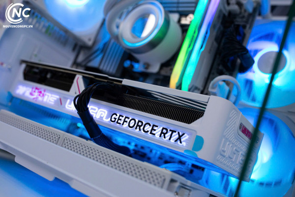 Card Màn Hình Colorful iGame GeForce RTX 5070 Ultra W OC 12GB