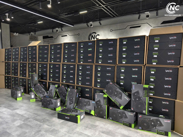 Card màn hình Colorful iGame GeForce RTX 5070 Vulcan OC 12GB-V