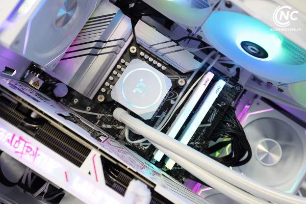 Ram Adata LANCER BLADE RGB White (AX5U6000C3416G-DTLABRWH) 32GB (2x 16GB) DDR5 6000Mhz