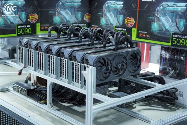 Bộ PC AI: 7 VGA RTX 5090 32GB, CPU AMD Threadripper 7965WX