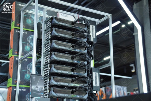 Bộ PC AI: 7 VGA RTX 5090 32GB, CPU AMD Threadripper 7965WX