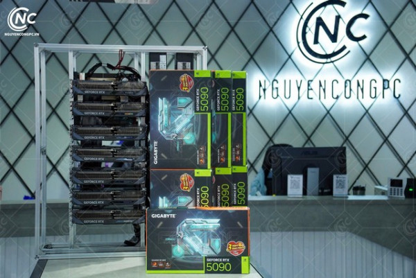 Bộ PC AI: 7 VGA RTX 5090 32GB, CPU AMD Threadripper 7965WX