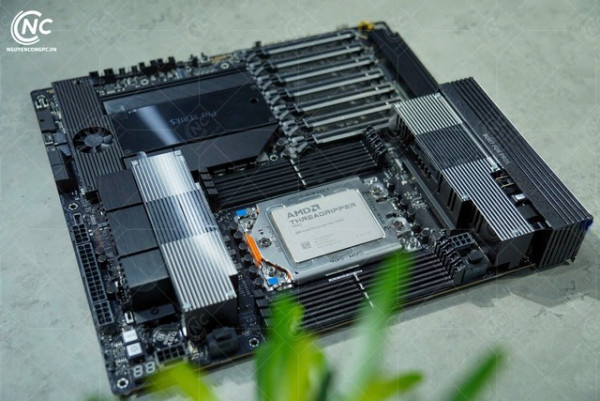 Bộ PC AI: 7 VGA RTX 5090 32GB, CPU AMD Threadripper 7965WX