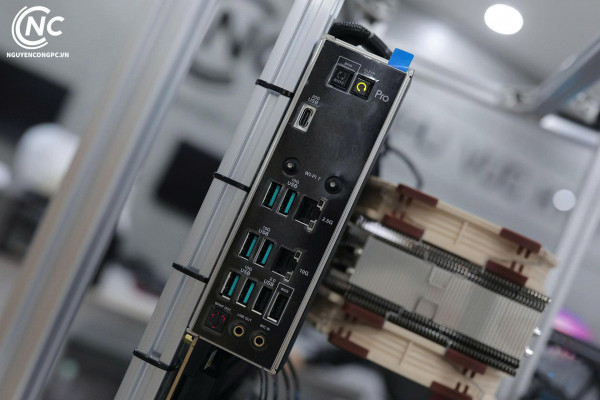 Bộ PC AI Ryzen Threadripper 7960X, 2x RTX 5090 32GB, RAM 128GB