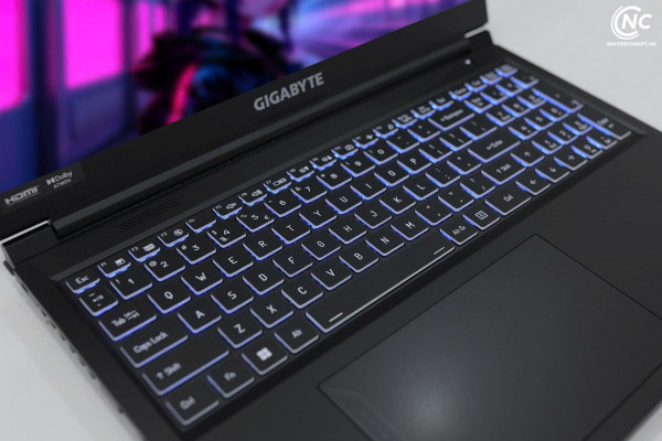 Laptop GIGABYTE G6 MF H2VN854KH (Intel Core i7-13620H, RTX 4050, 16GB, 1TB SSD, 16 inch FHD+, Win 11, Đen)