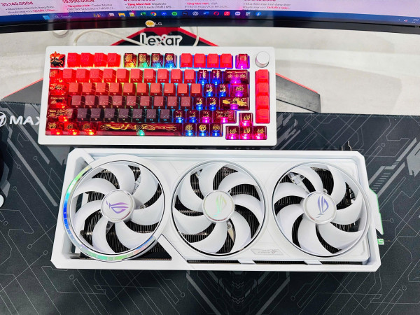 Card màn hình ROG Astral GeForce RTX 5090 32GB GDDR7 GAMING WHITE OC