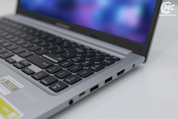 Laptop Asus Vivobook 15 X1502VA-BQ886W (Intel Core i7-13620H, 16GB RAM, 512GB SSD, Intel UHD, 15.6 inch FHD IPS, Win 11, Bạc)