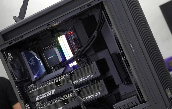 Bộ PC AI Intel Core i9-14900K, 192GB RAM, 2 VGA RTX 5090 32G