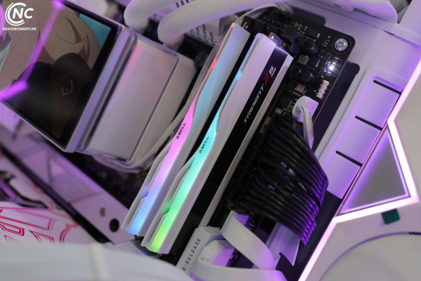 Bộ PC Gaming Intel Core i9-14900K, RAM 64GB DDR5, RTX 5070 12GB