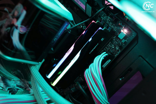 Bộ PC Hatsune Miku Ryzen 7 9800X3D, RAM 32GB, VGA RTX 5080 16GB [Tặng Màn Hình]