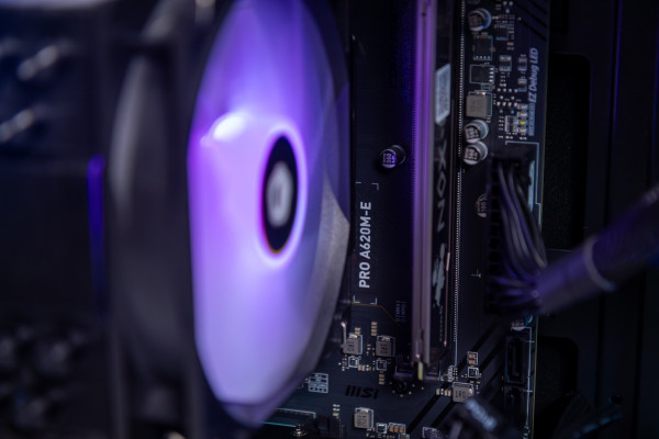 Bộ PC Gaming Ryzen 5 7500F, RAM 16GB DDR5, RTX 5060 8GB