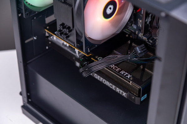 Bộ PC Gaming Ryzen 5 7500F, RAM 16GB DDR5, RTX 5060 8GB