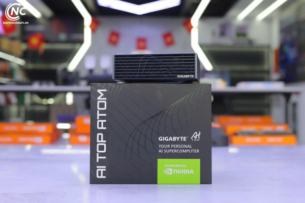 PC Gigabyte AI TOP ATOM (ATAGB10-9000)