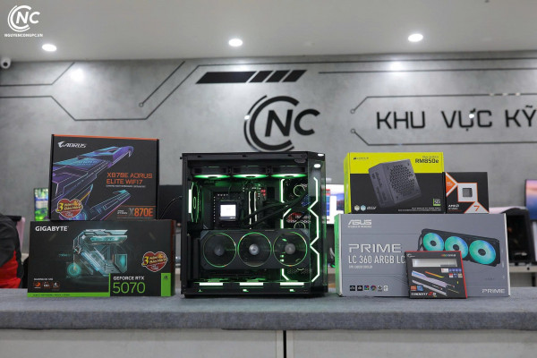 Bộ PC Gaming Ryzen 7 9800X3D, RAM 32GB, RTX 5070
