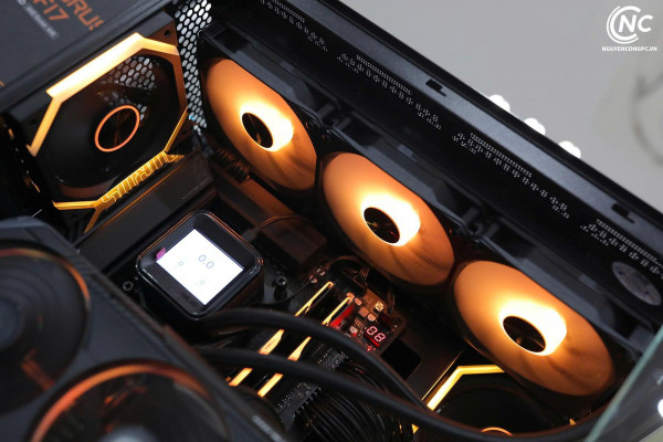 Bộ PC Gaming Ryzen 7 9800X3D, RAM 32GB, RTX 5070