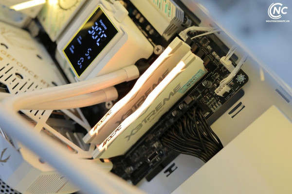 Bộ PC Gaming Core i5-14600KF, RAM 16GB, RTX 5060 OC 8GB White