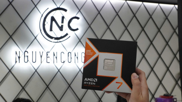 CPU AMD Ryzen 7 9850X3D (8 Core 16 Thread | Base 4.7Ghz - Turbo 5.6Ghz | Cache 104MB)