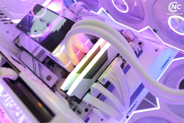 Bộ PC Gaming Ryzen 7 7800X3D, RAM 32GB, RTX 5070 12GB