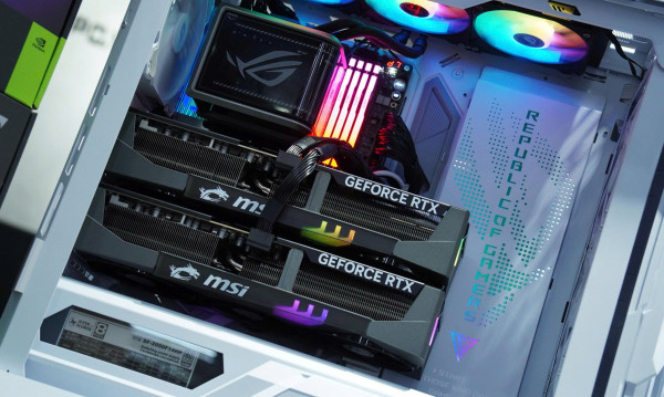 Bộ PC AI AMD Ryzen 9 9950X, RAM 128GB, Dual RTX 5090 32GB