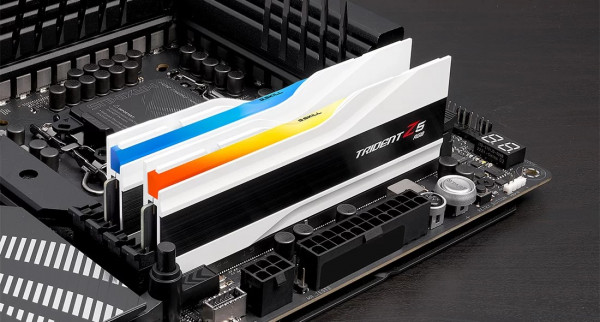 RAM G.Skill Trident Z5 RGB 32GB DDR5 6400MHz (2x16GB, White, F5-6400J3239G16GX2-TZ5RW)