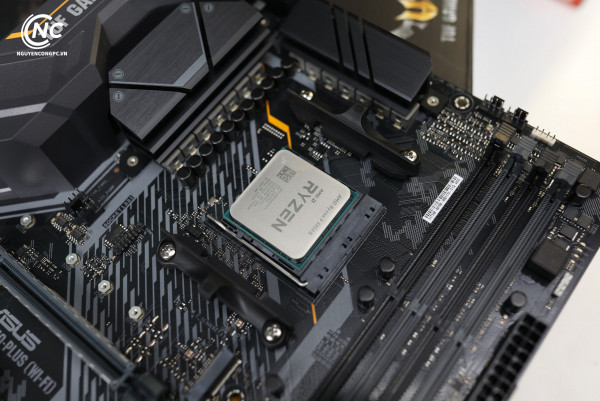 Mainboard ASUS TUF Gaming X570-Plus (WI-FI)