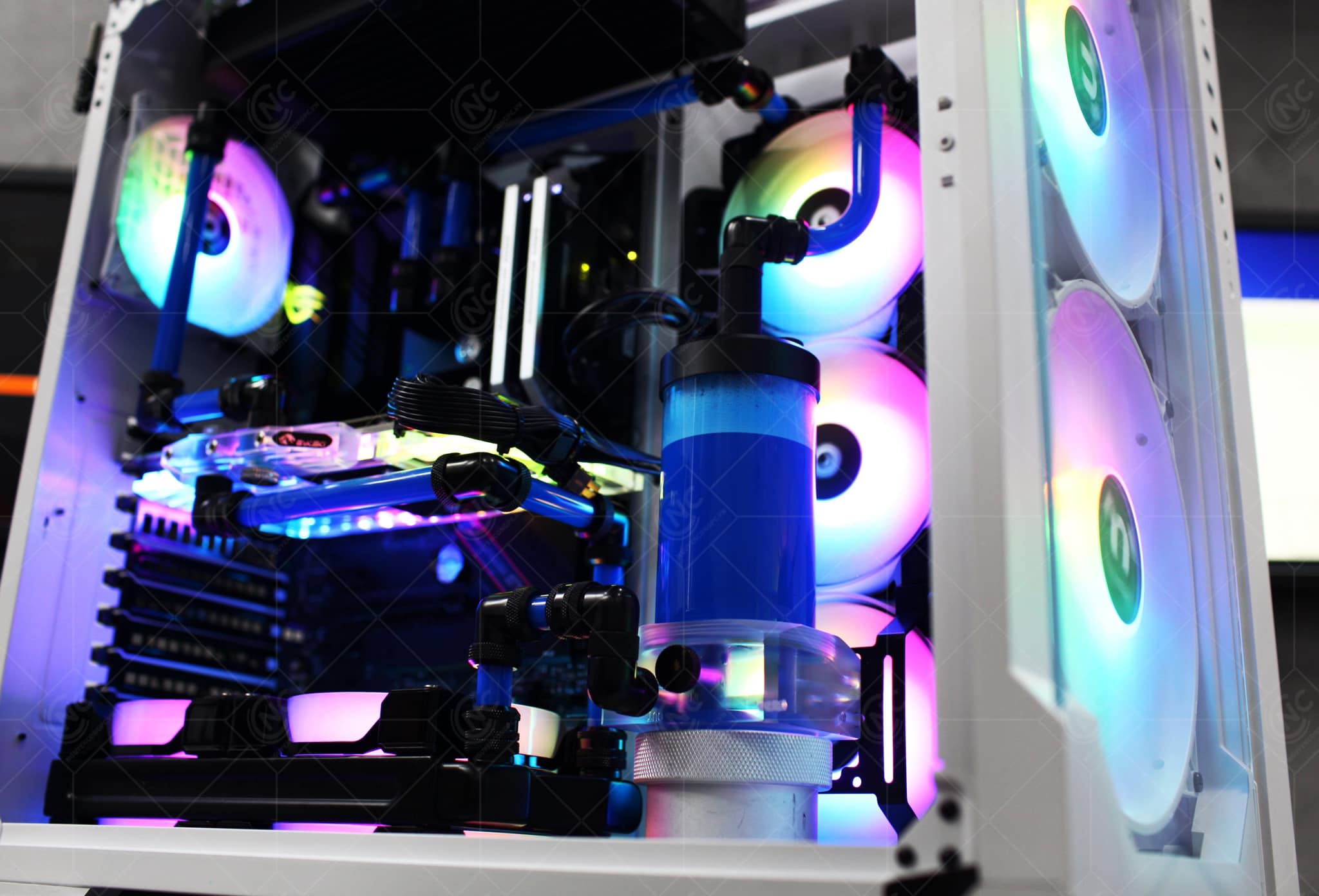 Case Thermaltake View 51 Snow ARGB Edition Tempered Glass