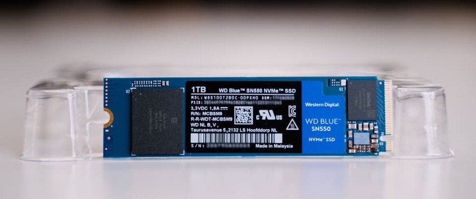 WD Blue SN550 1TB có thiết kế mạch in PCB một mặt