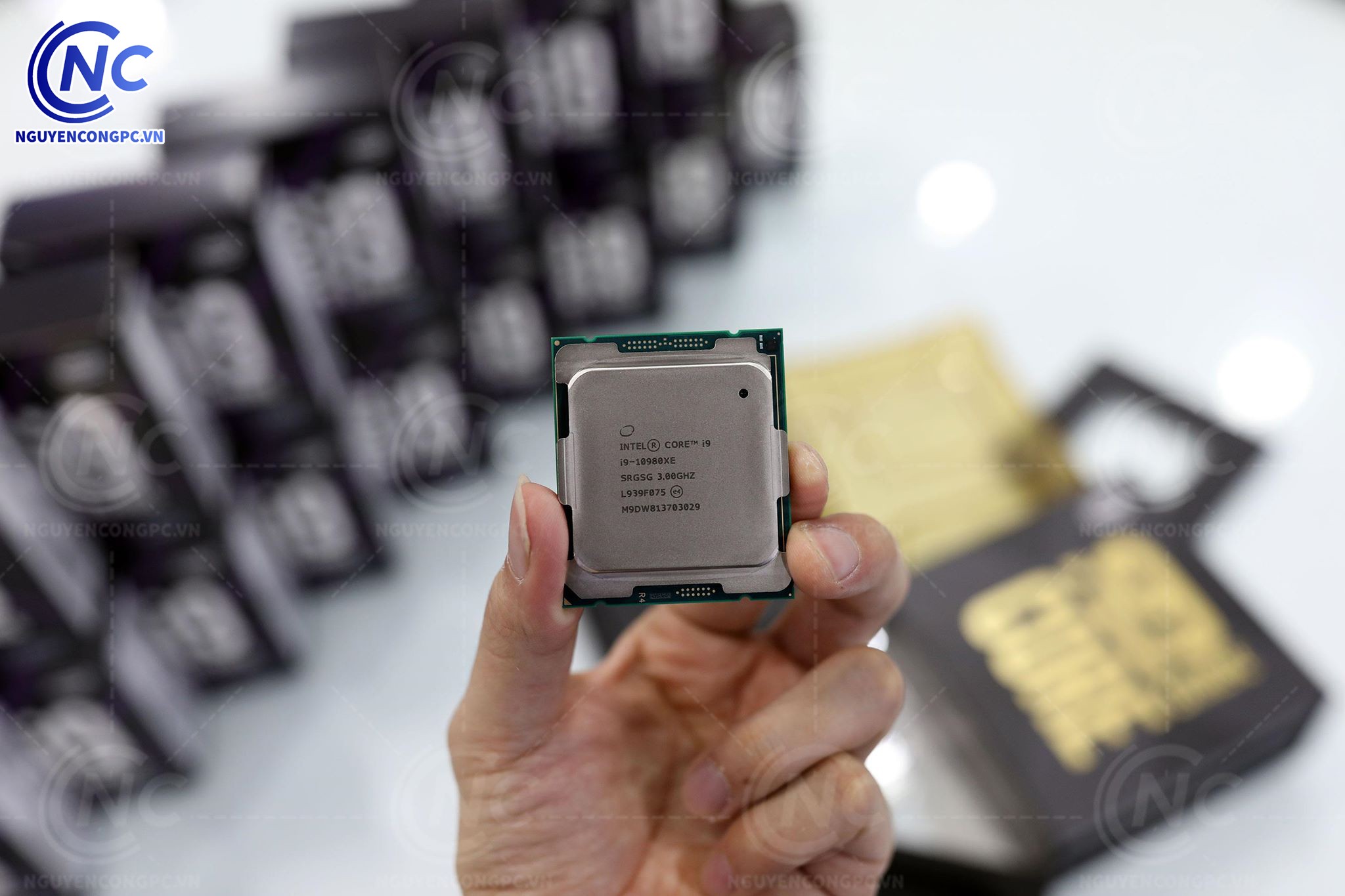 Intel Core i9-10980XE Cascade